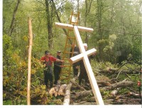 установка памятного креста в Белоострове 31.05.2004.jpg