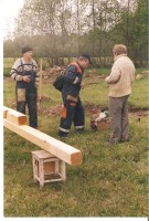 установка памятного креста 28 мая 2004 г..jpg